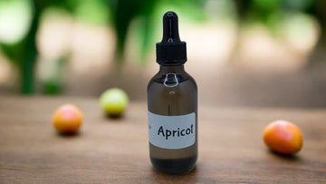 Organic Apricot Kernal Oil (2 fl. oz)